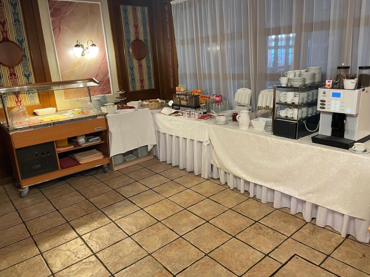 סנט וולנטין Hotel Restaurant Wallner I Contactless Check-In מראה חיצוני תמונה