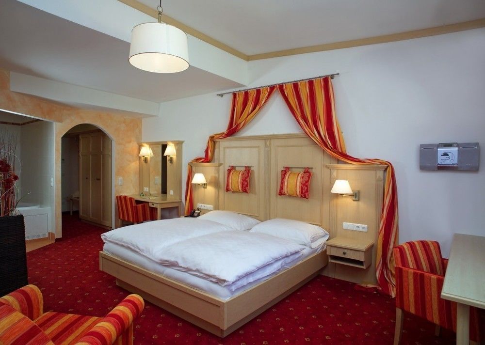 סנט וולנטין Hotel Restaurant Wallner I Contactless Check-In מראה חיצוני תמונה